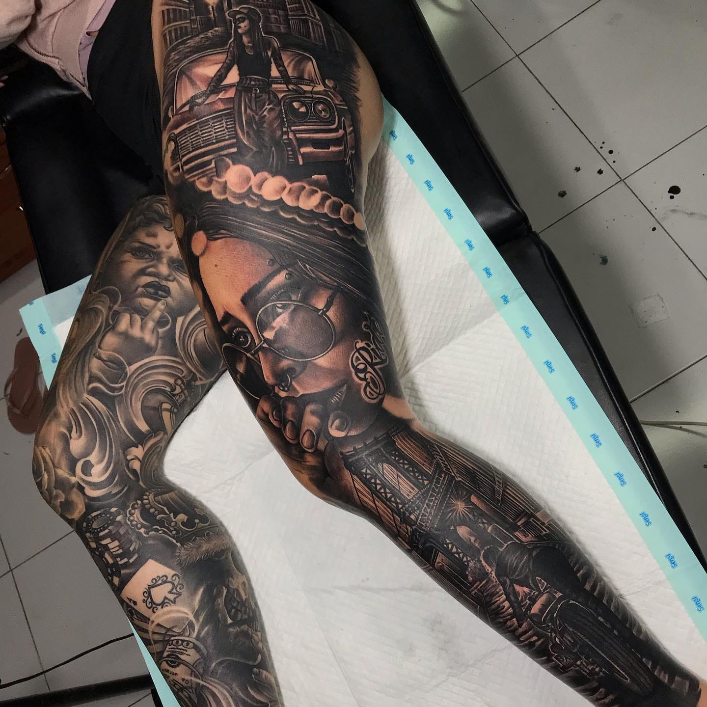 Full Tattoo Kaki