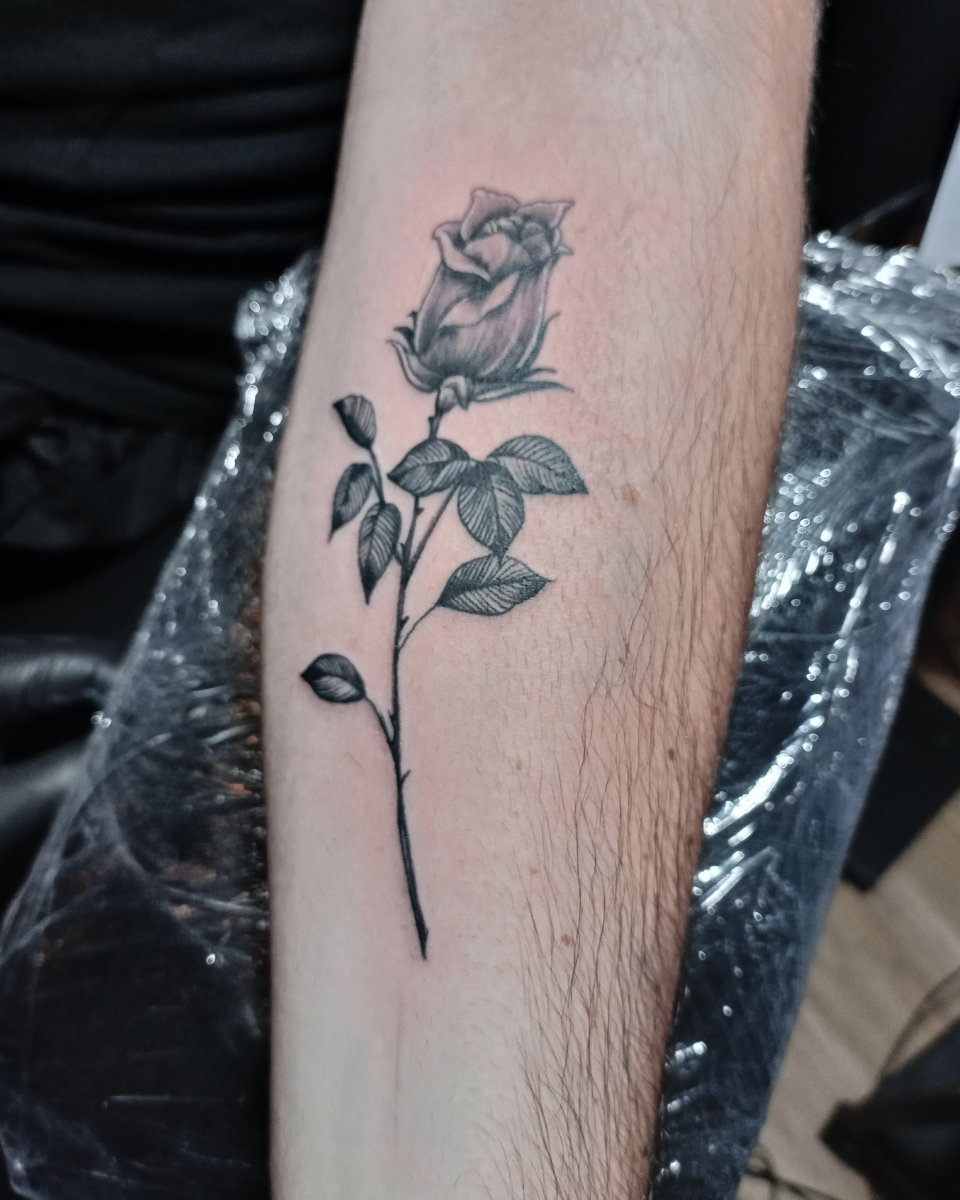 Anahata Ink Tattoo Kuta Bali - Realism Guitarist Tattoo on The Arm